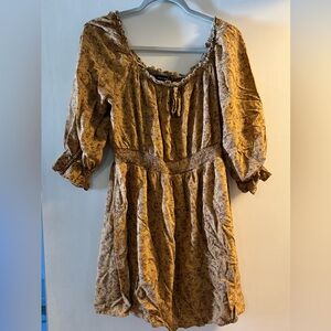 Vintage-Style Brown Dress with long sleeves